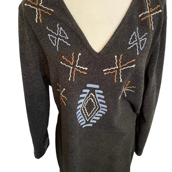 HIGHNESS - Size 2X - Heathered Grey Tunic/Dress - Aztec Design - Embroidery - Picture 3 of 7